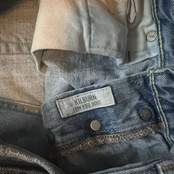 Abercrombie & Fitch Kilburn Low Rise Bootcut Jeans 32 x 34 Light Wash Distressed - Picture 12 of 13